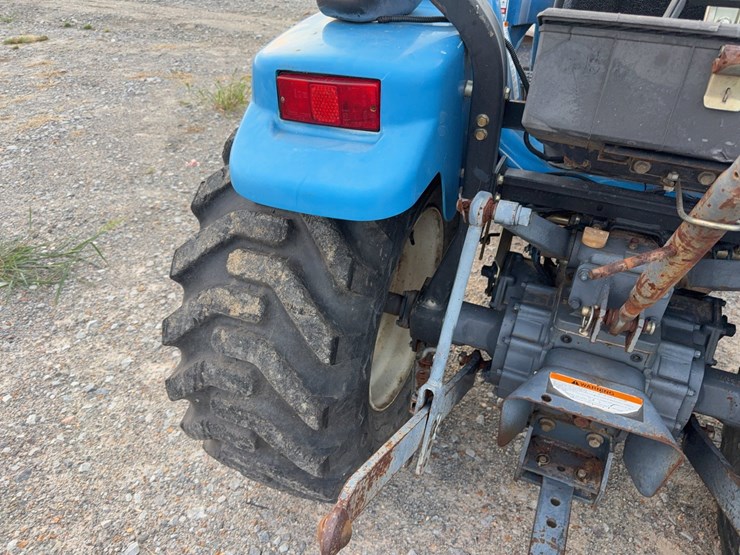 new-holland-7308-image-16