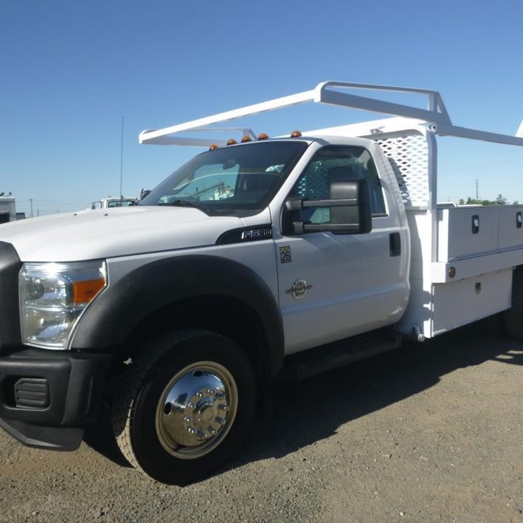 2015 FORD F550