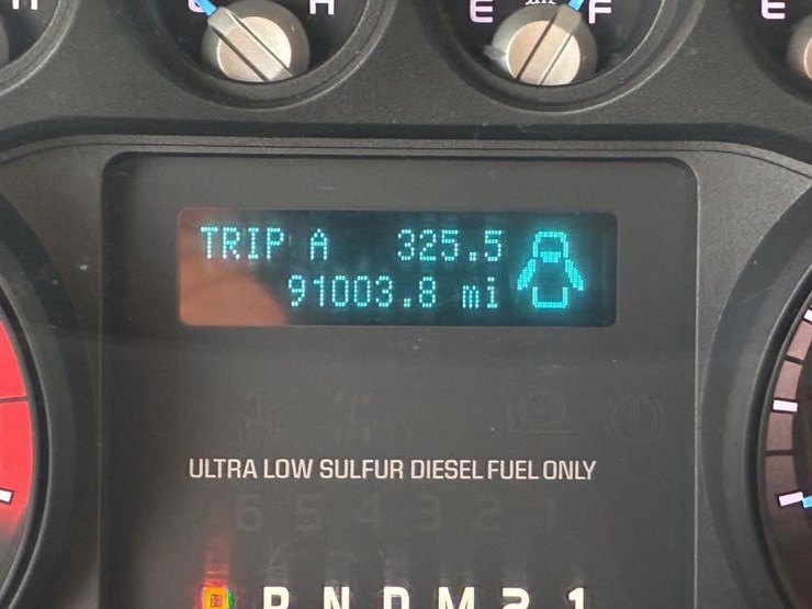 2016-ford-f650-xlt-image-22