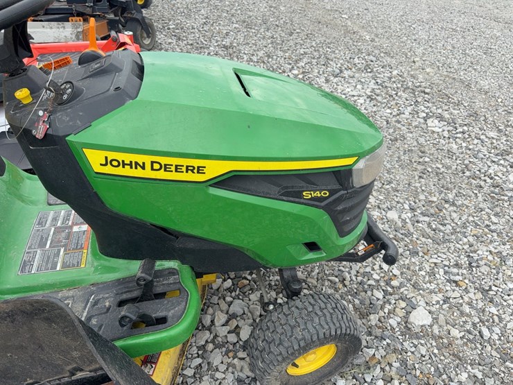john-deere-s140-image-14