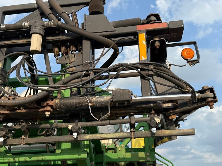 2002-john-deere-4710-image-82