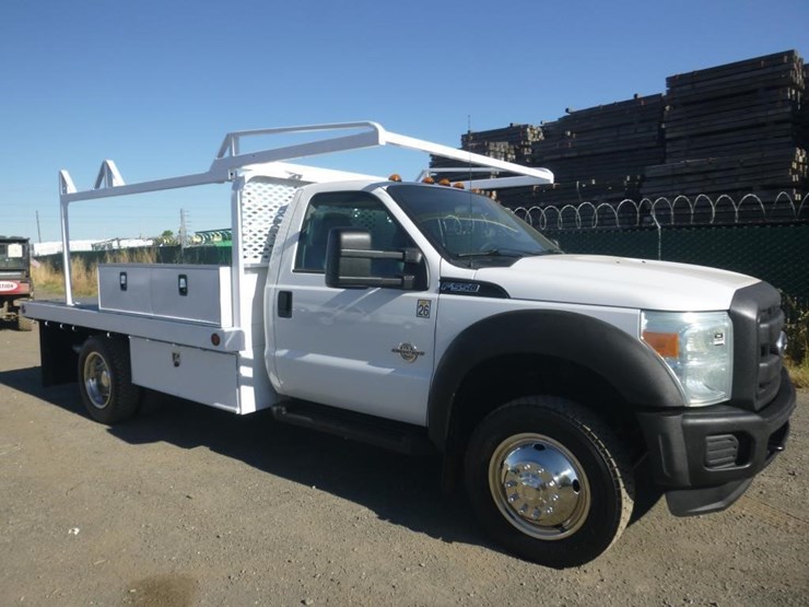 2015-ford-f550-image-2