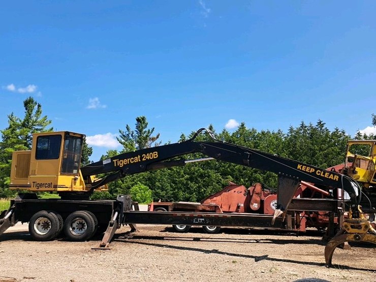2003-tigercat-240b-image-2