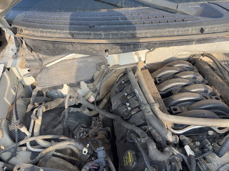 2012-ford-f150-image-35