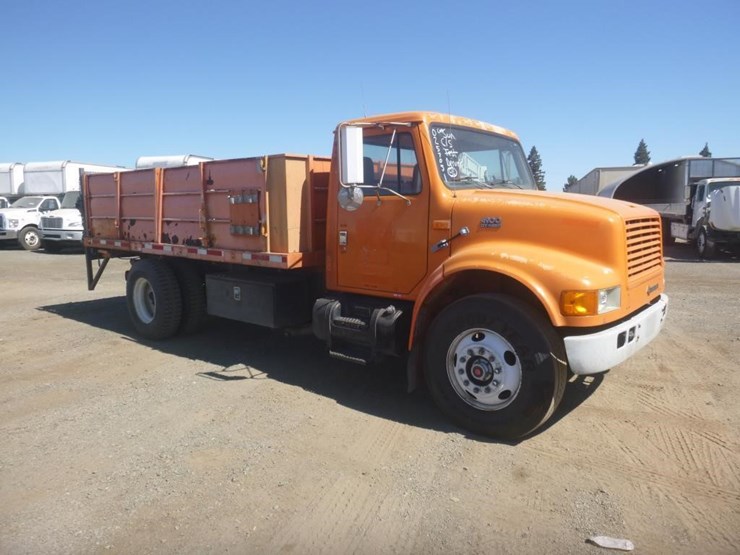 1997-international-4900-image-2