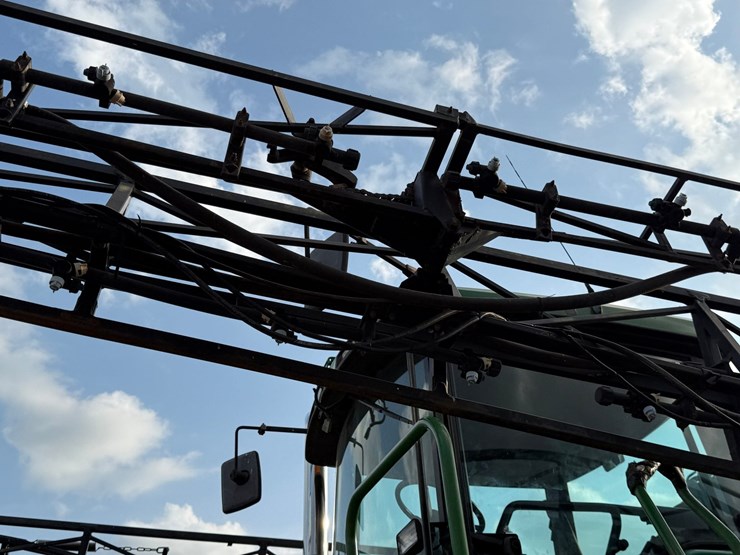 2002-john-deere-4710-image-67