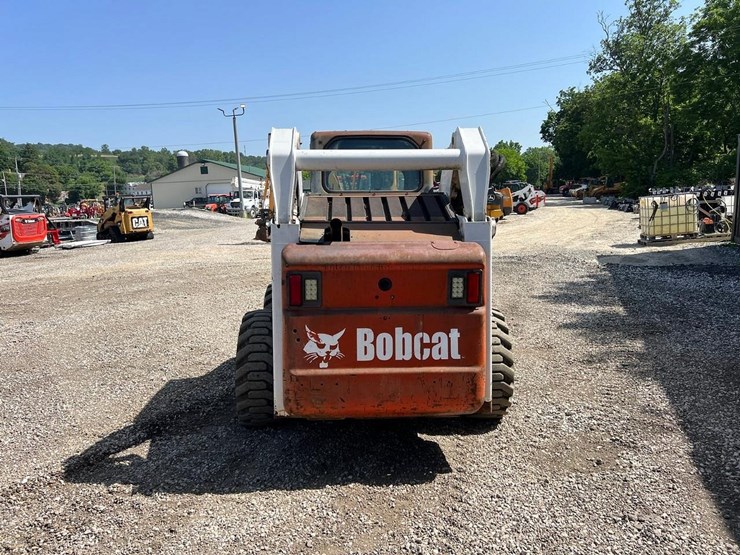 2005-bobcat-s250-image-5