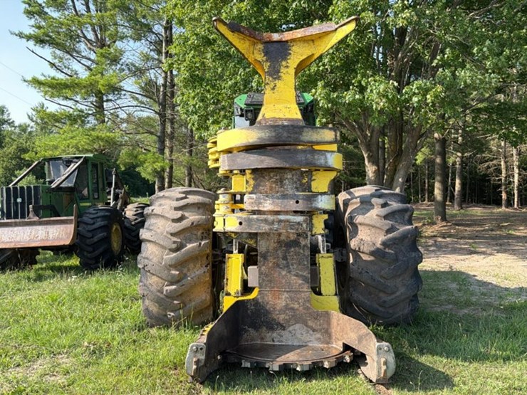2012-deere-843k-image-8