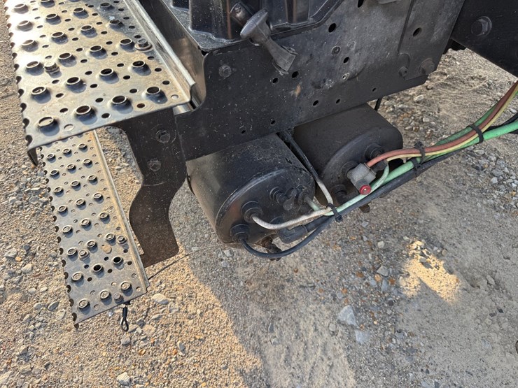 2008-international-durastar-4400-image-24
