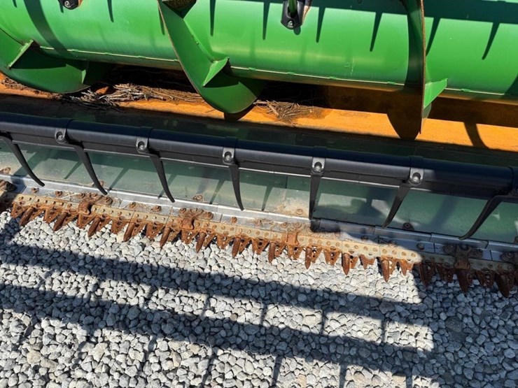 2006-john-deere-630f-image-26