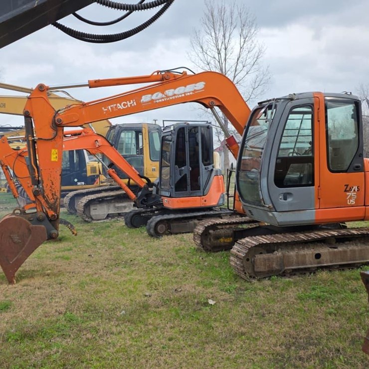 HITACHI ZX75US A