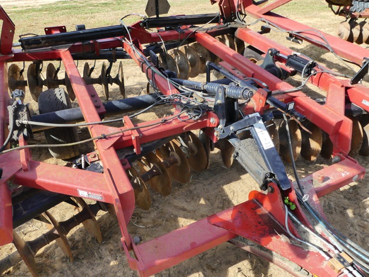 case-ih-340-image-9