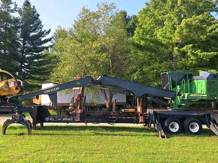 2016-deere-437e-image-9