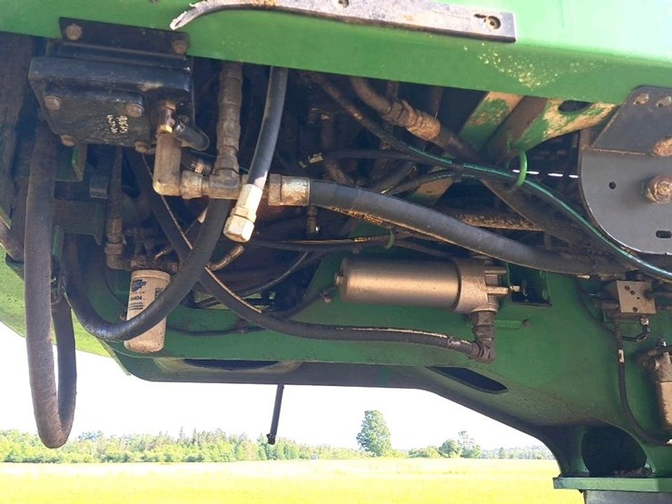 2016-deere-437e-image-24