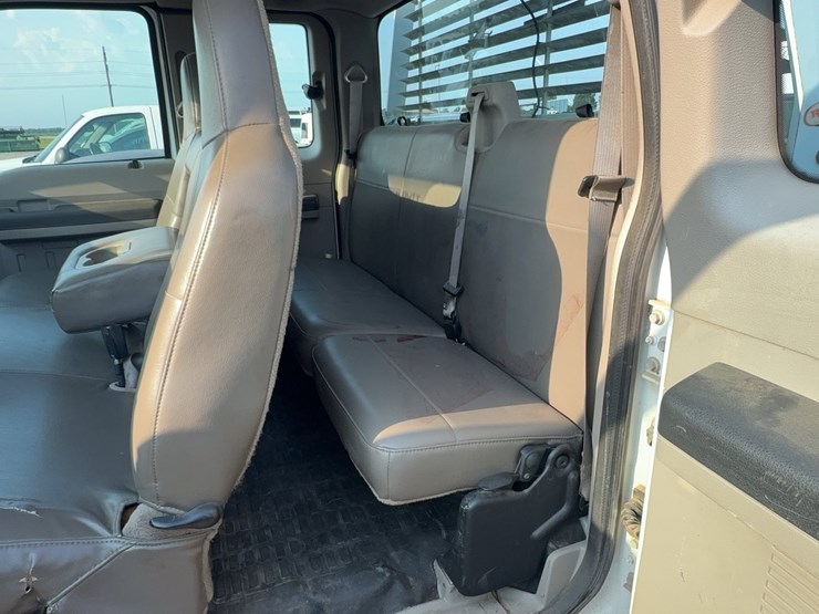 2008-ford-f250-image-27