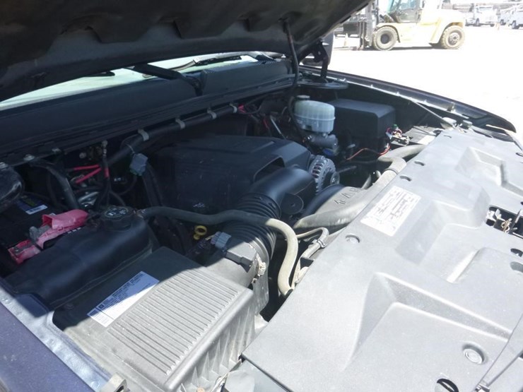 2009-gmc-3500hd-image-9