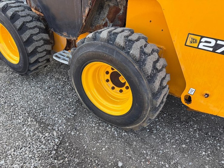 2023-jcb-270-image-15