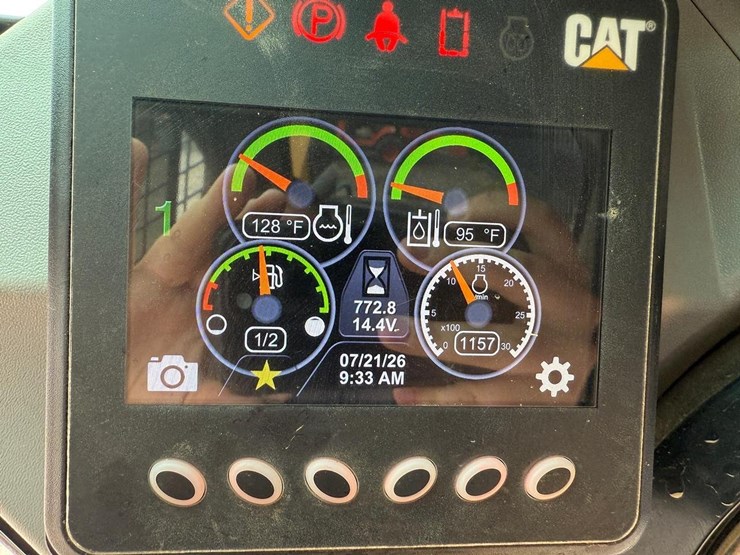 2022-caterpillar-259d3-image-47