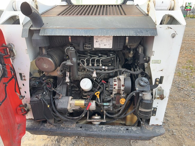 bobcat-t550-image-31