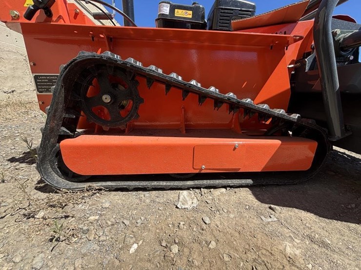 2026-sdlool-lm1200q-rc-flail-mower-image-11
