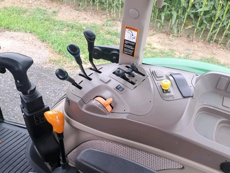 2019-john-deere-5090e-image-15
