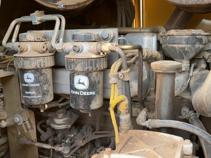 2005-deere-655c-image-30