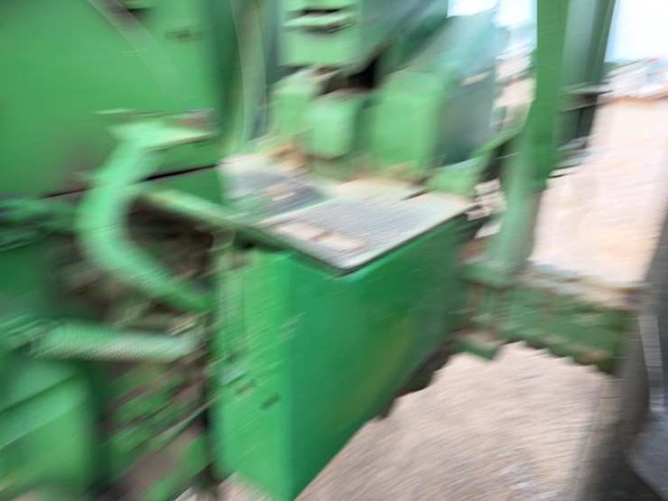 john-deere-4020-image-23