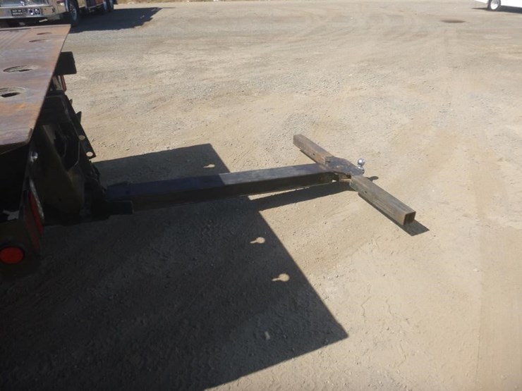 2016-ford-f650-image-13