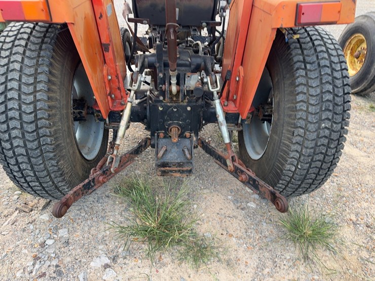 2004-tractor-king-200-image-7