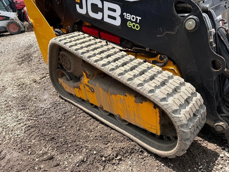 2013-jcb-190t-image-12