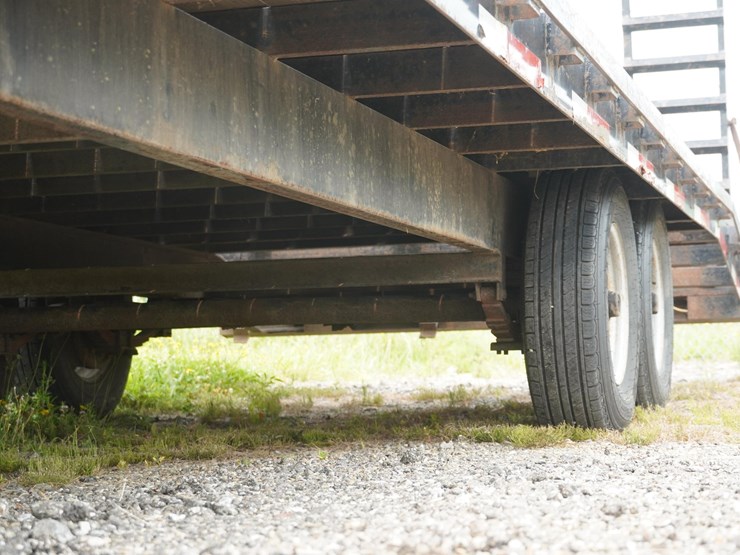 #136-•-2013-appalachian-49290-24'-trailer-image-23