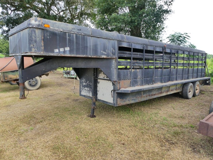 6'x24'-stock-gooseneck-trailer-image-1
