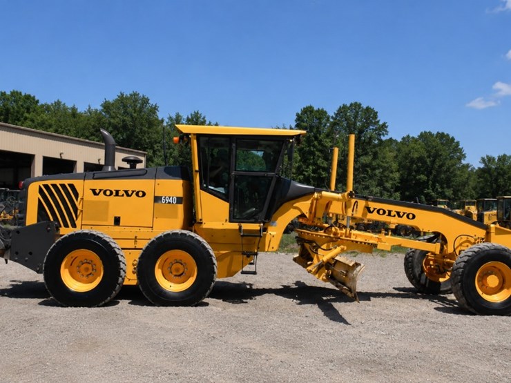 2008-volvo-g940-image-1