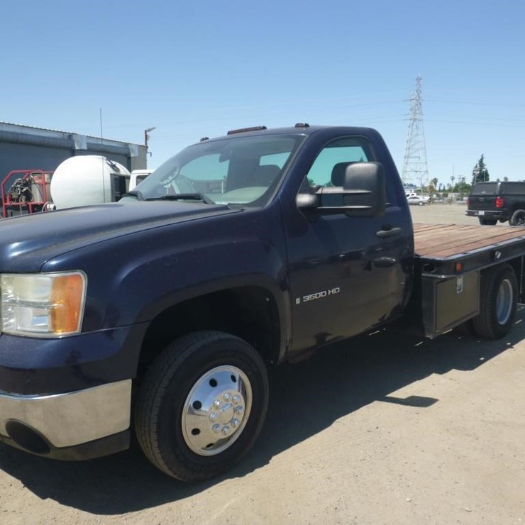 2009 GMC 3500HD