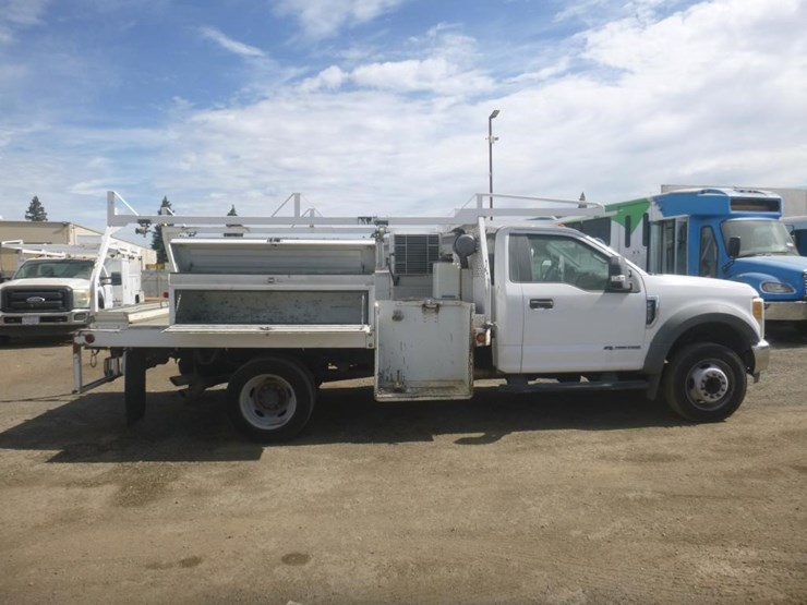 2017-ford-f450-image-7