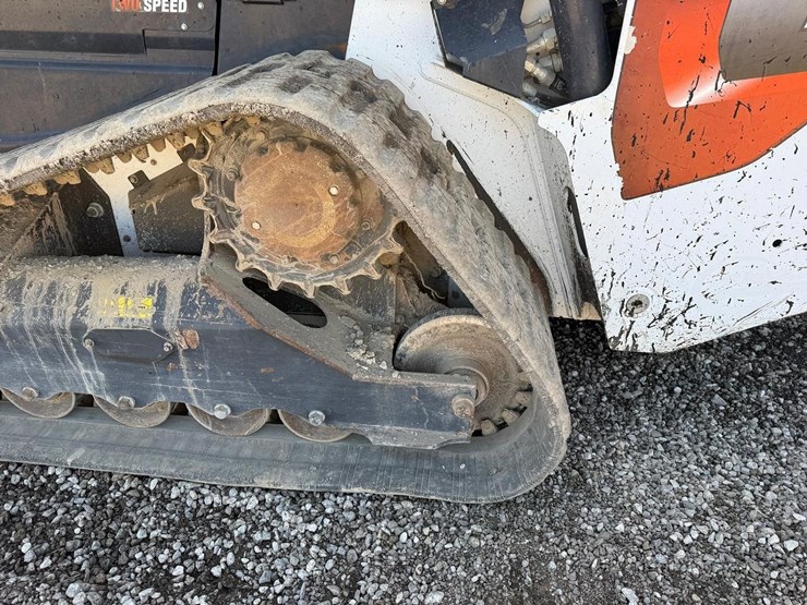 2023-bobcat-t86-image-19