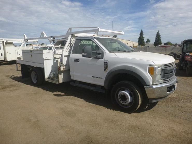 2017-ford-f450-image-2