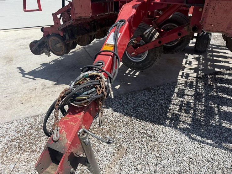 case-ih-5500-image-42