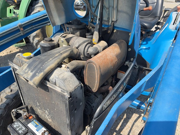 new-holland-7308-image-64