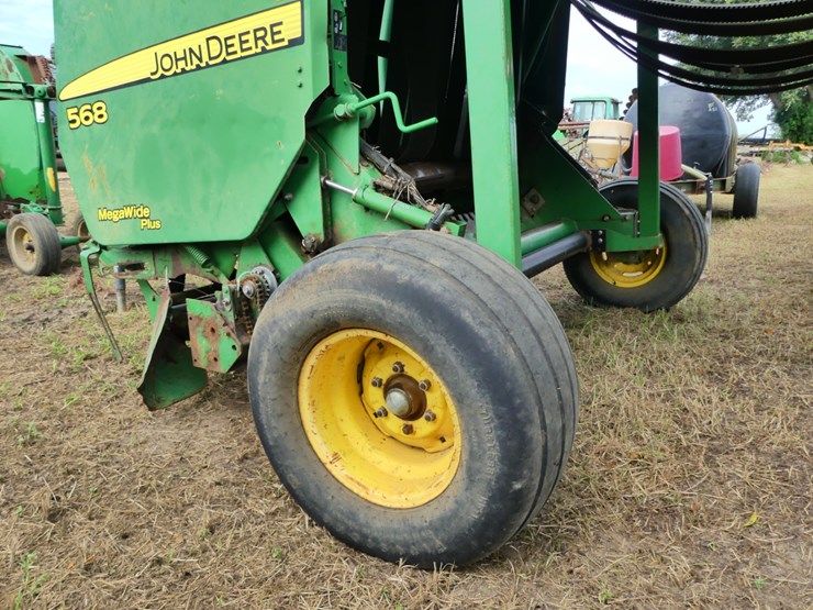 john-deere-568-image-10