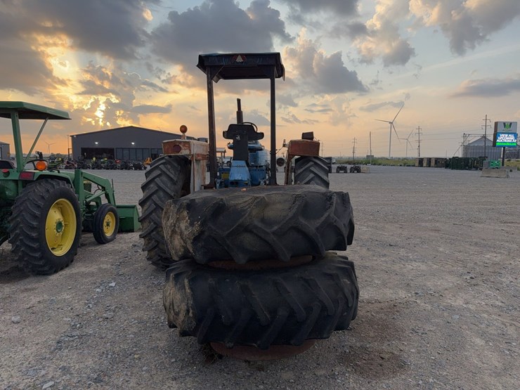 ford-tractor-image-7