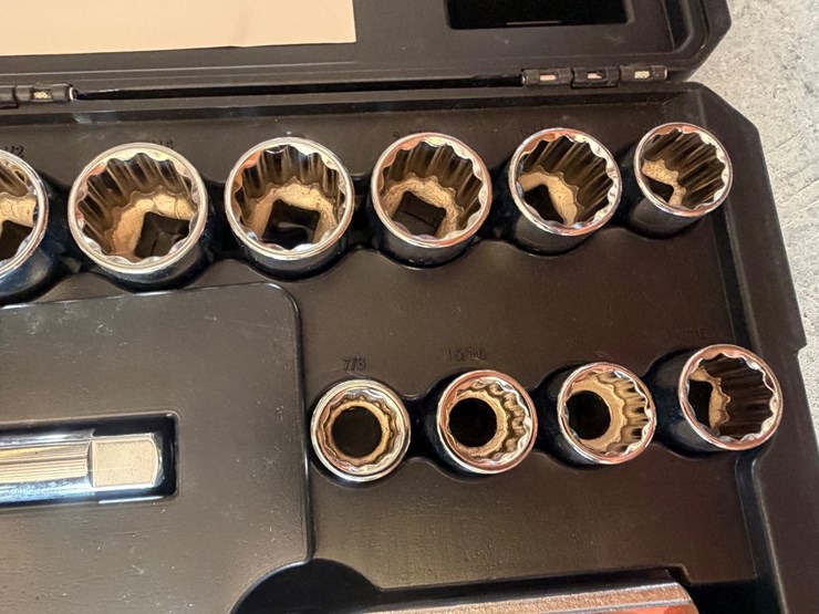 #10-•-craftsman-socket-wrench-set-image-11