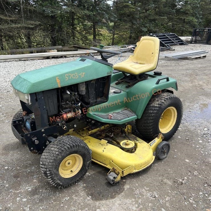 JOHN DEERE 445