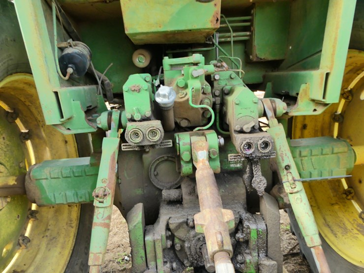 john-deere-4440-image-6