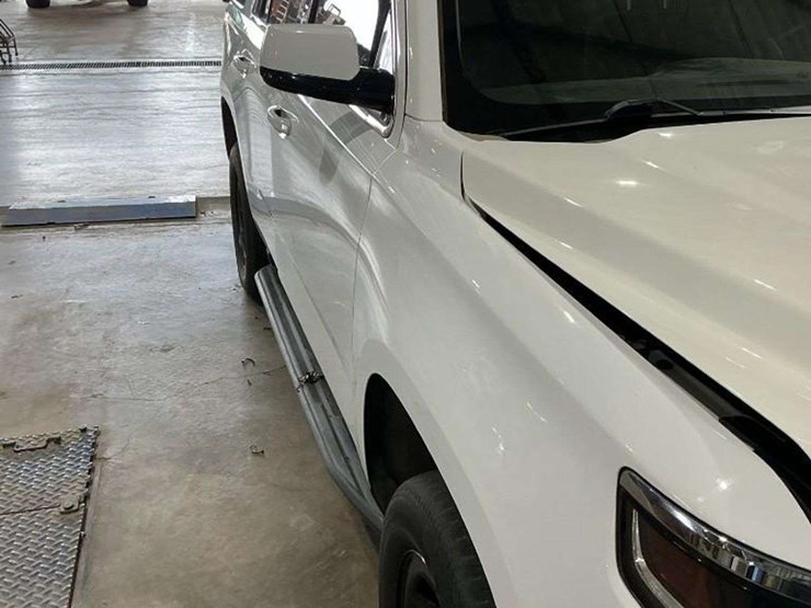 2019-chevrolet-tahoe-image-10