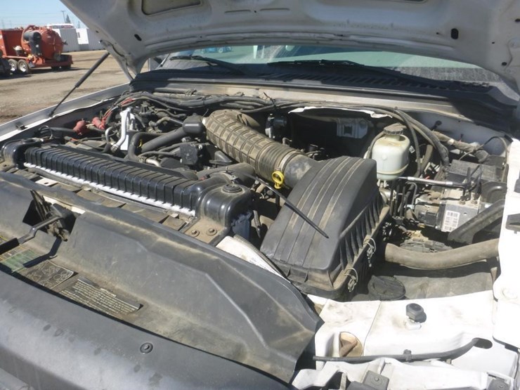 2005-ford-f450-image-14