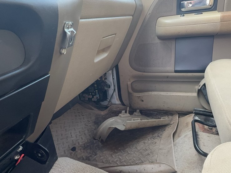 2008-ford-f150-image-24