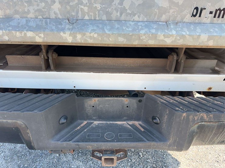 2014-ford-f250-xl-image-17