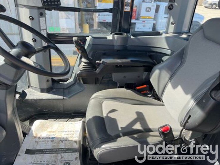 2023-deere-624p-image-6