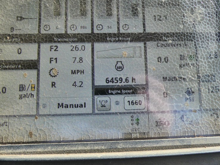 2015-john-deere-8345r-image-21